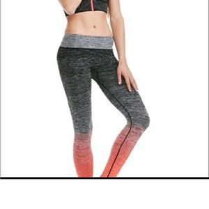Athletic stretch leggings
